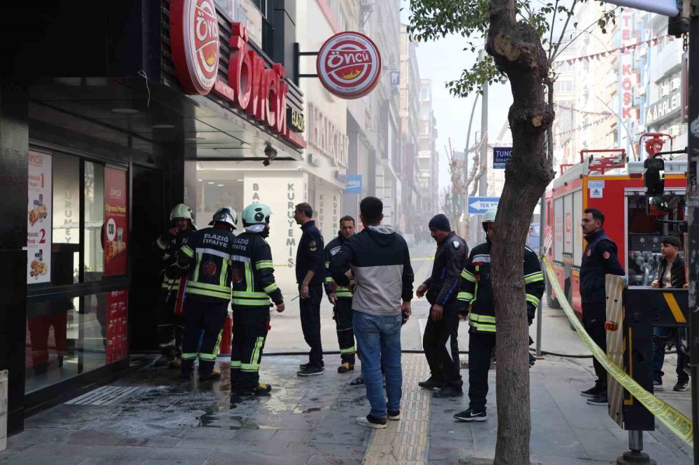 Öncü dönerde yangın: 2 şahıs dumandan etkilendi