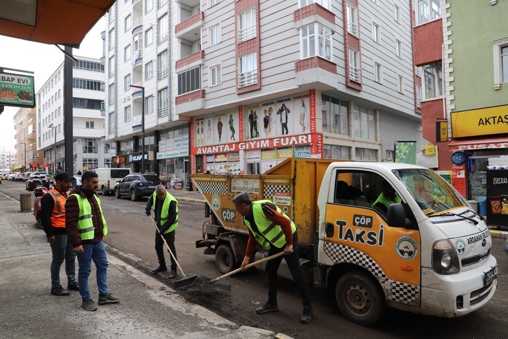 Ardahan Belediyesi'nden bahar temizliği