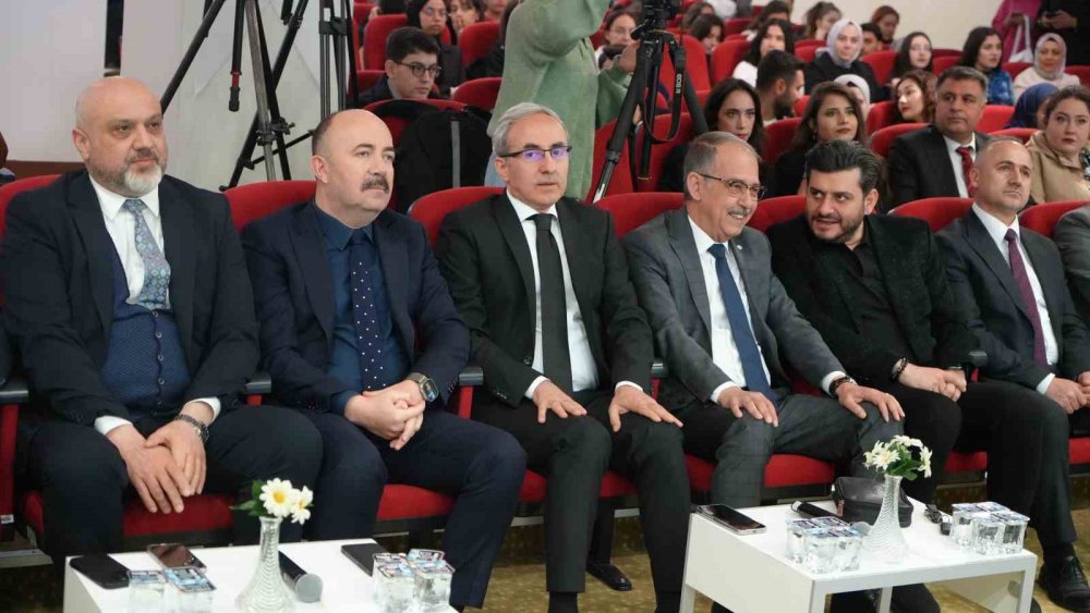 Antep’te öğrenciler Proje Pazarı’nda projelerini sergiledi