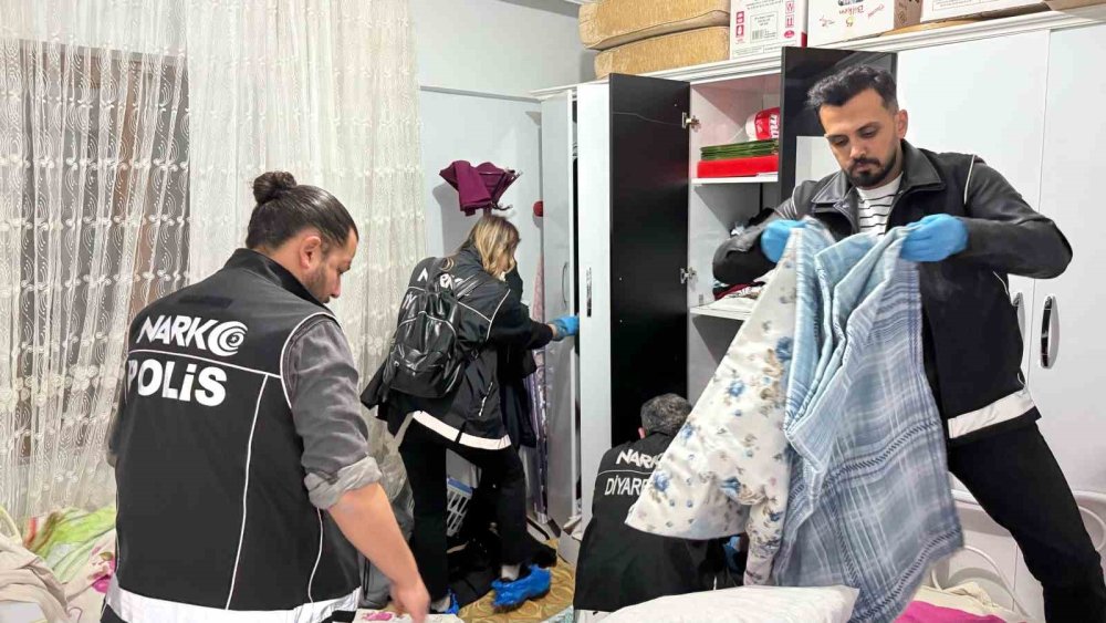 Diyarbakır’da 300 polisle narkotik uygulaması: 9 şüpheli hakkında işlem yapıldı