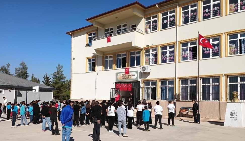 Antep'te 2 kişinin öldüğü kaza, öğretmenler okula yetişmeye çalışırken olmuş