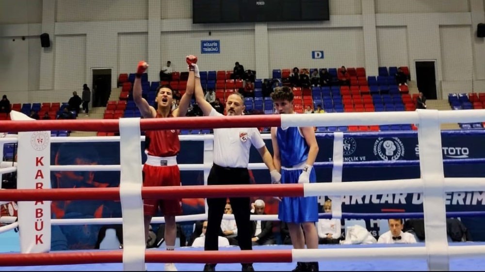 Şırnaklı sporcular çeyrek finale yükseldi