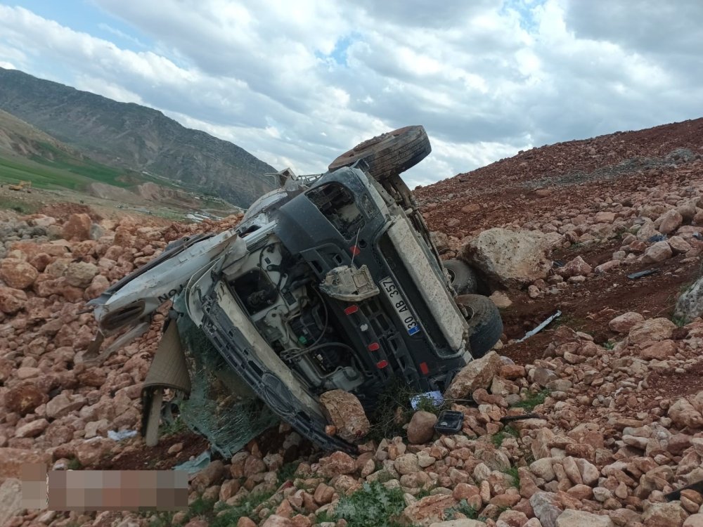Şırnak’ta beton mikseri devrildi: 2 kişi yaralandı