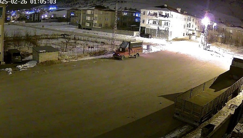Çöp konteynerini çaldılar