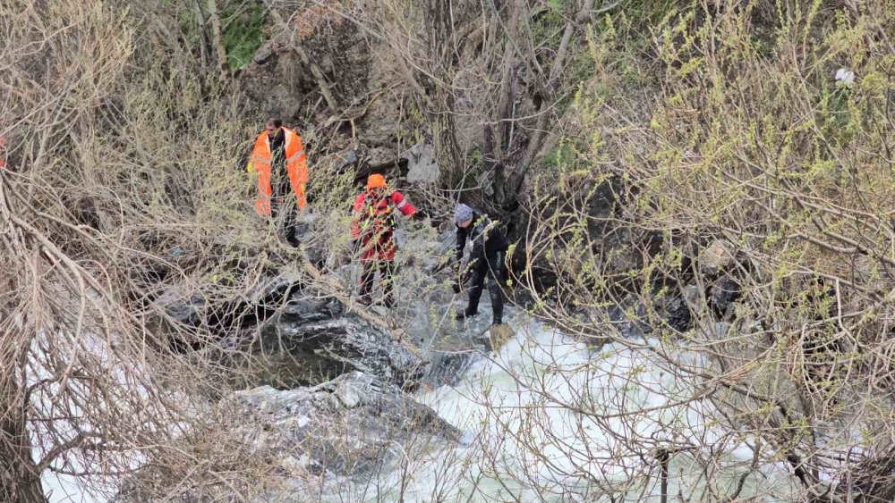 Kayıp kadını arama çalışmaları 4. gününde de sonuç vermedi