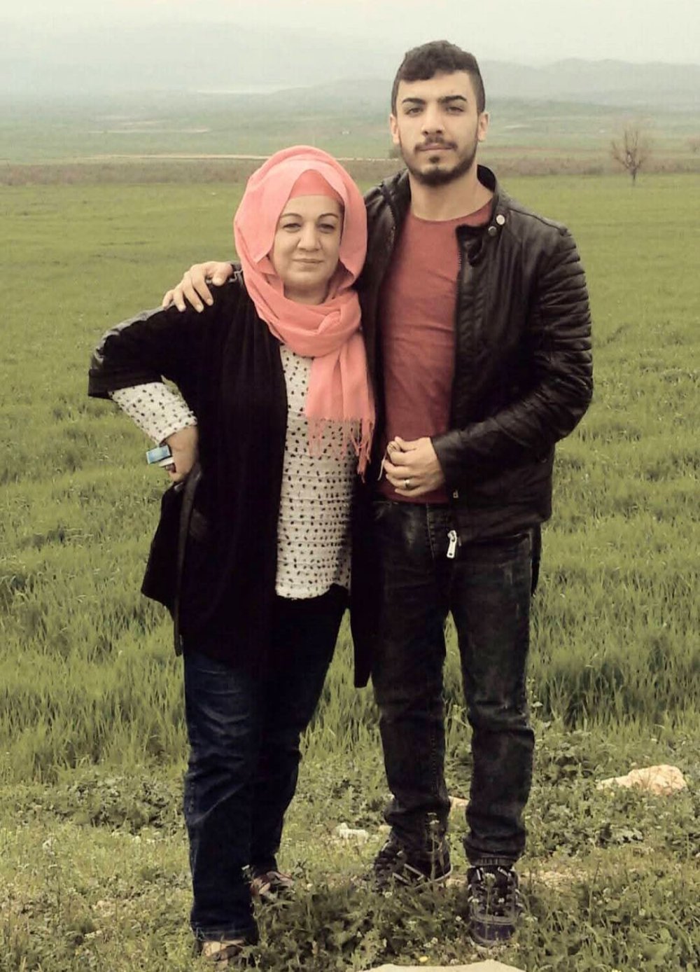 Antep'te feci kazada ölen anne ile oğlu son yolcuğuna uğurlandı