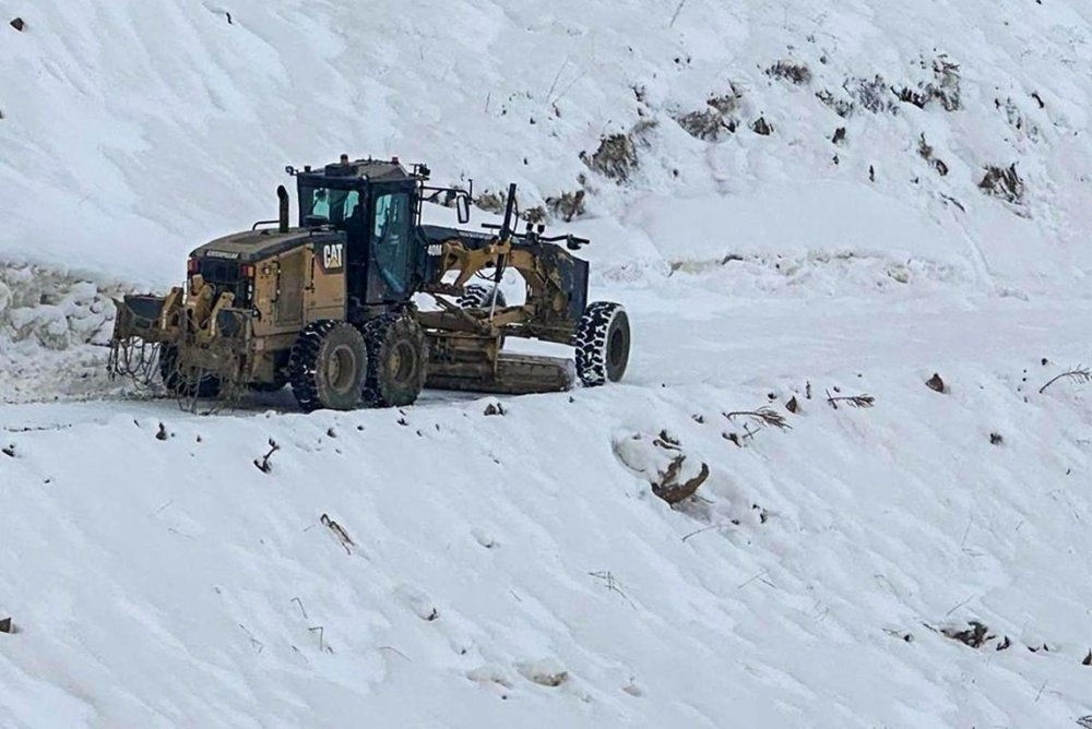 Van’da kar yağışından  40 yol ulaşıma kapandı