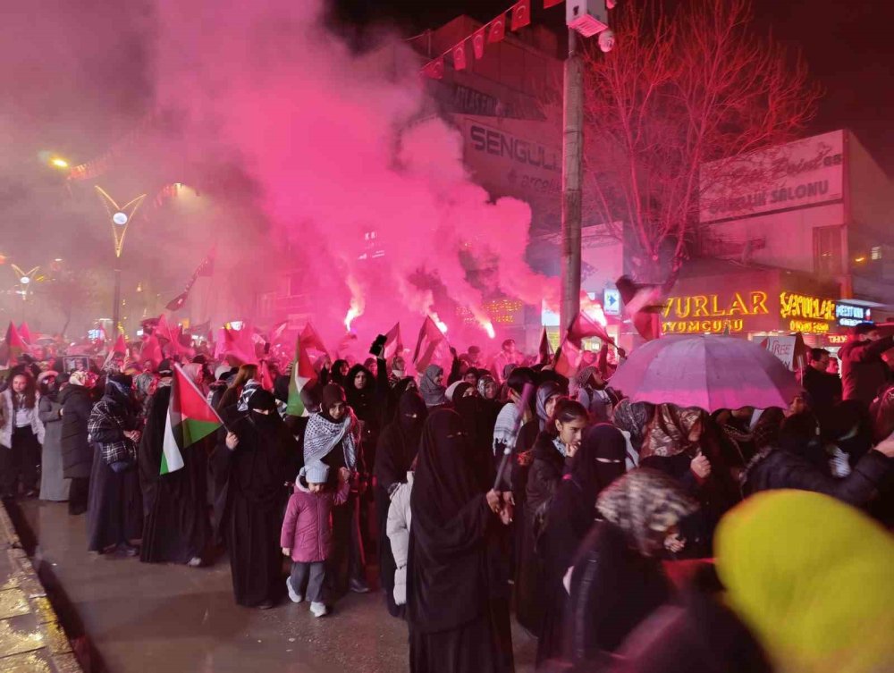 Van’da İsrail protesto edildi