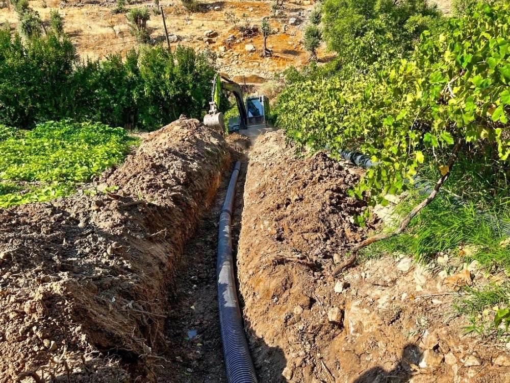 Gercüş'ün köyü modern kanalizasyona kavuştu