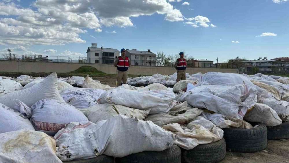 Diyarbakır’da operasyonlarda ele geçirilen 20 tondan fazla uyuşturucu imha edildi