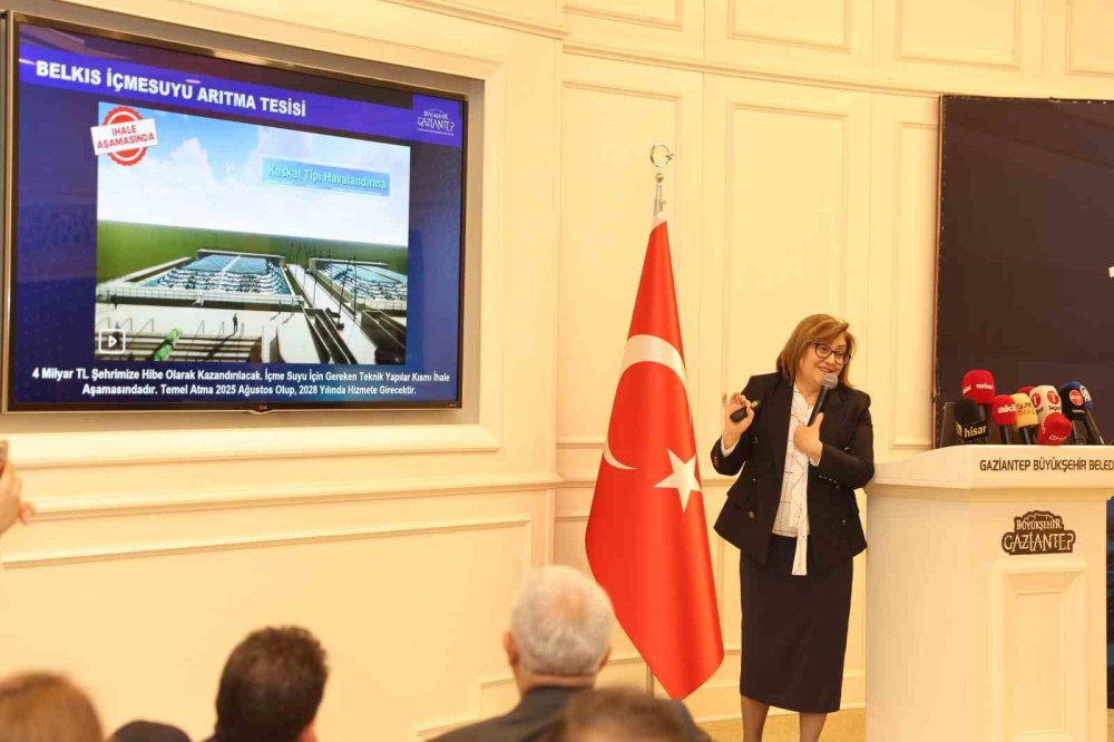 Gaziantep Büyükşehir Belediye Başkanı Şahin, 1 senede yapılan çalışmaları anlattı