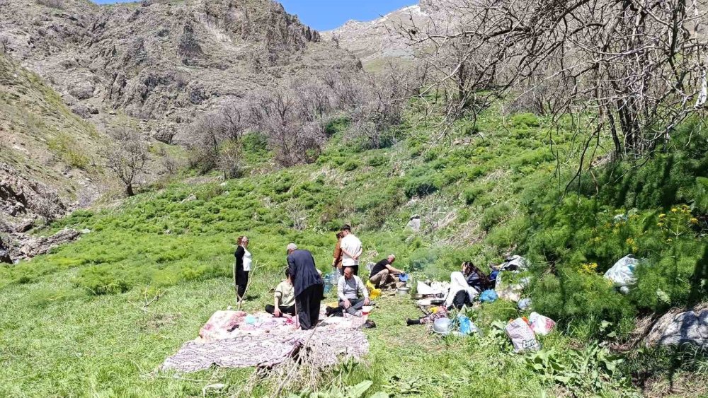 Çukurcalı vatandaşlar köylerine 20 yıl aradan sonra döndüler