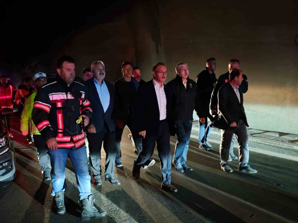 Malatya'da tünelde korku dolu anlar: Tır alev aldı, ulaşım aksadı