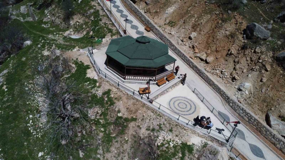 Dersim’de turizm hamlesi: Destinasyon çalışmalarıyla Urartu mağaraları turizme açılıyor