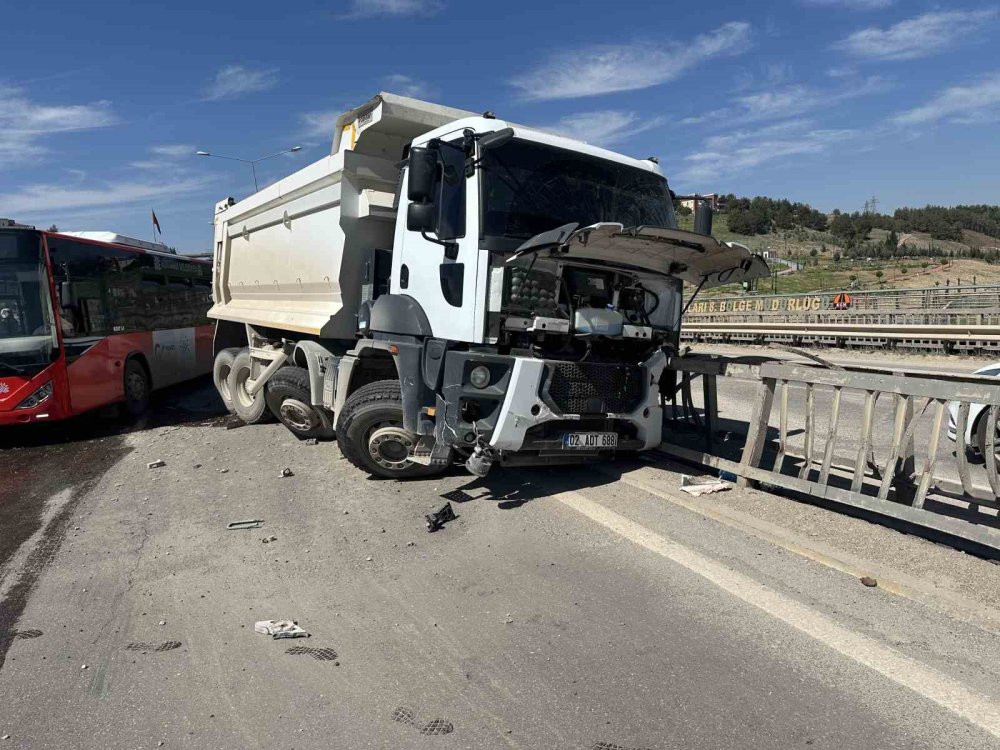 Adıyaman’da zincirleme trafik kazası
