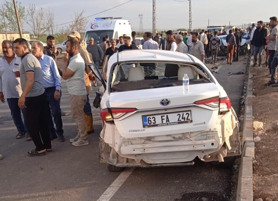 Ehliyetsiz sürücünün karıştığı kazada 6 şahıs yaralandı