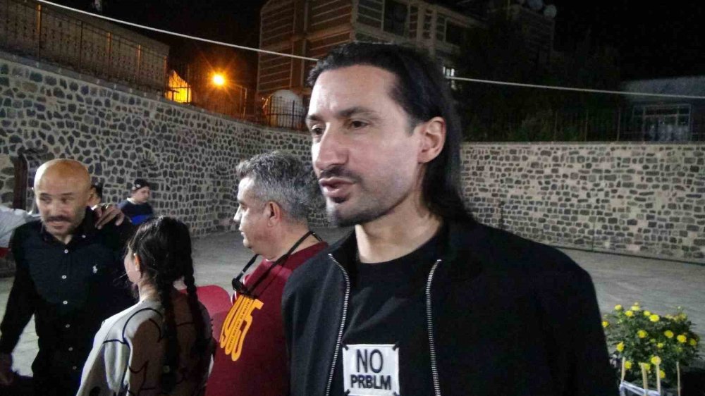 Galatasaray’ın efsaneleri Cizre’de gençlerle bir araya geldi