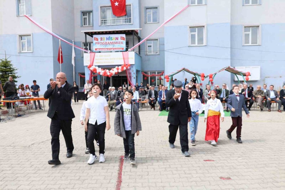 Ağrı’da nesiller bir araya geldi