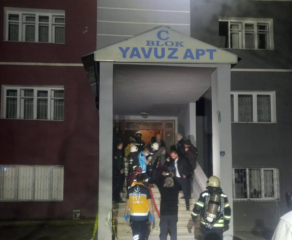 Boşanacağı eşinin evini ateşe verdi