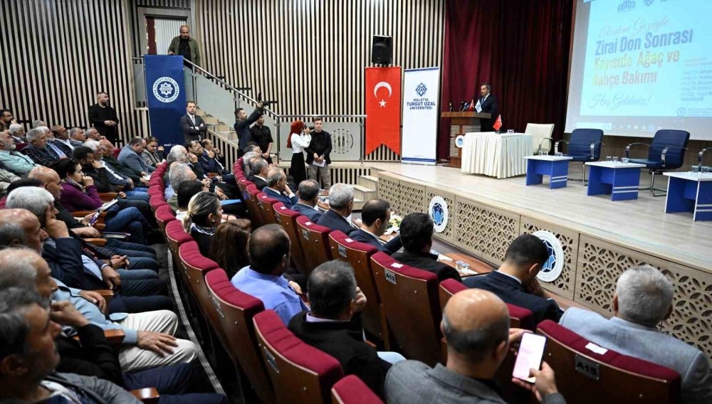 Malatya'da zirai donun ardından kayısının geleceği masaya yatırıldı