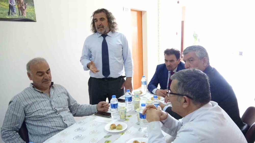 YYÜ'de binlerce öğrenci yetiştiren Prof. Dr. Alkan emekli oldu