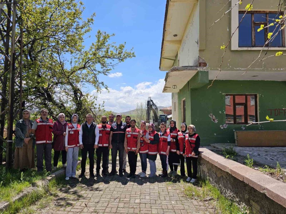 Elazığ’da ‘Çöken Binalara İlk Müdahale’ eğitimi verildi