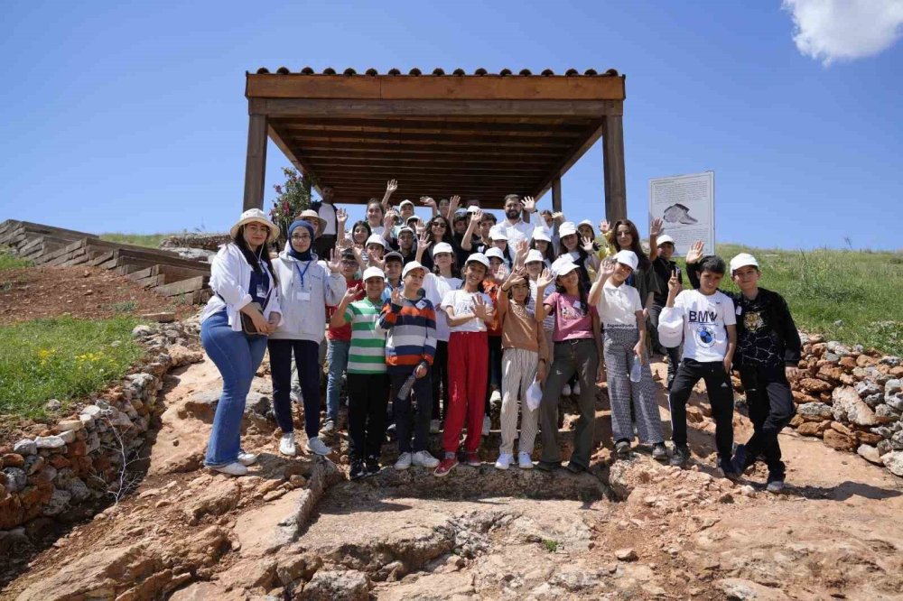 Adıyaman'da arkeoloji topluluğundan minik kaşiflere kültürel miras eğitimi