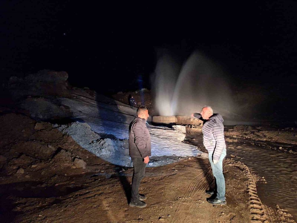 Hakkari’de içme suyu hattında arıza