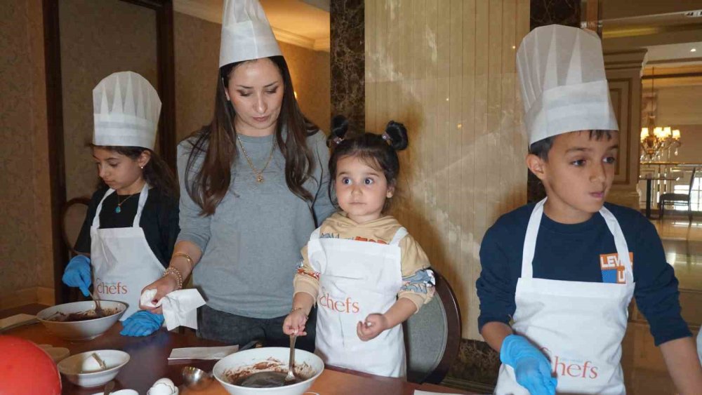 Minik şefler Cupcake Workshop’ta bir araya geldi