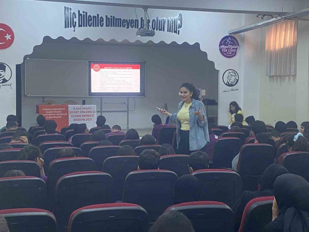 Elazığ’da öğrencilere, kadına yönelik şiddetle mücadele eğitimi verildi