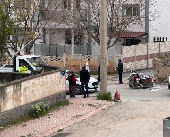Elazığ’da otomobil ile motosiklet çarpıştı: 2 kişi yaralandı