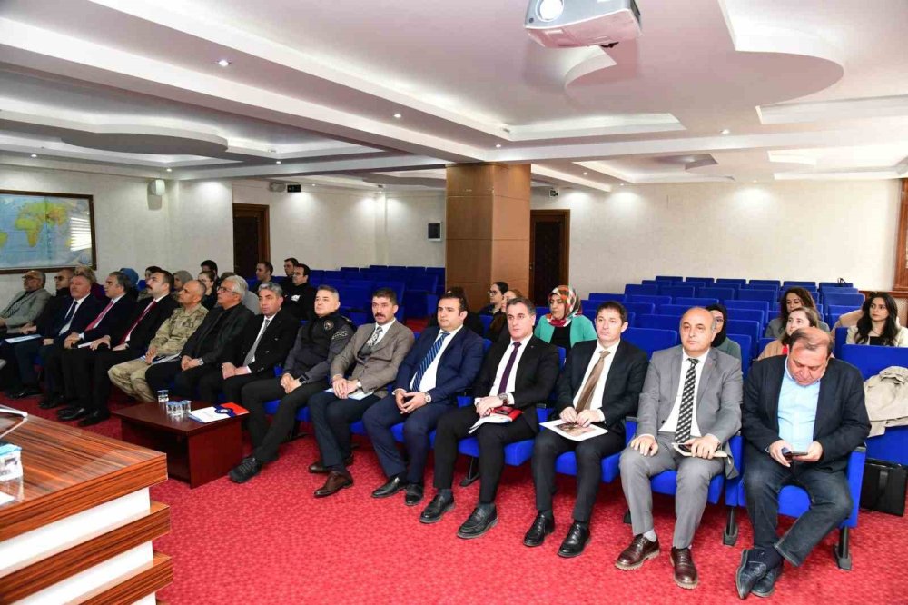 Ardahan’da Kadına Yönelik Şiddetle Mücadele Koordinasyon toplantısı düzenlendi