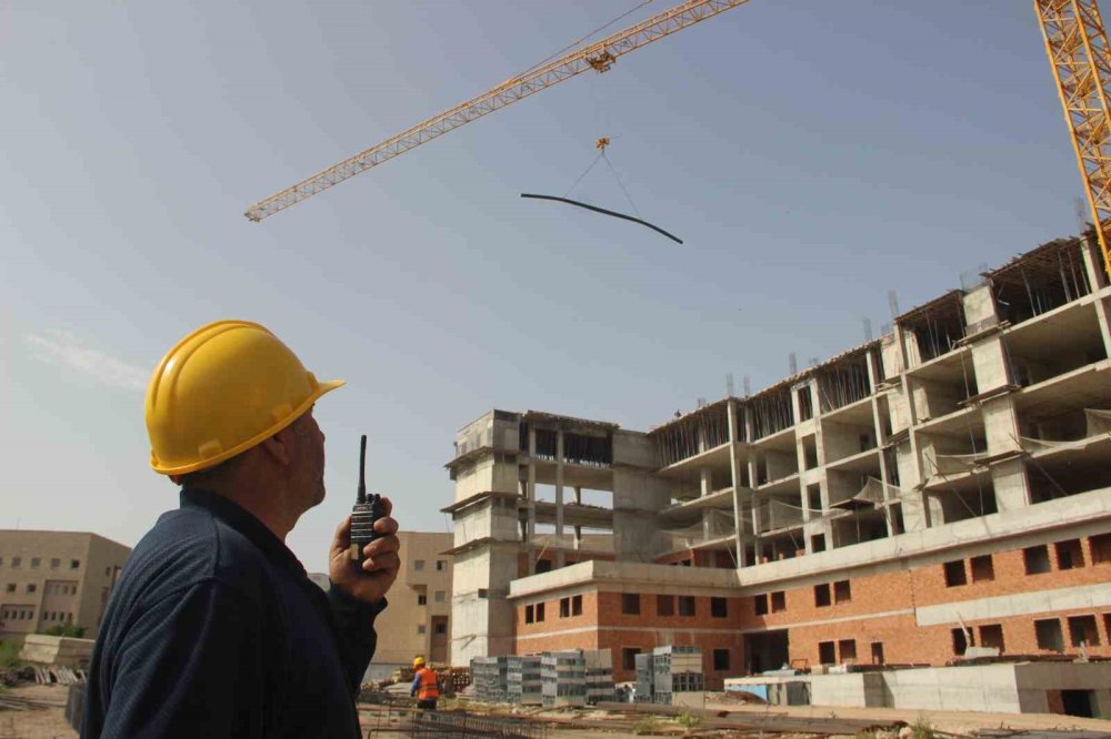 Urfa’da inşaat işçileri 1 Mayıs’ta da mesaide