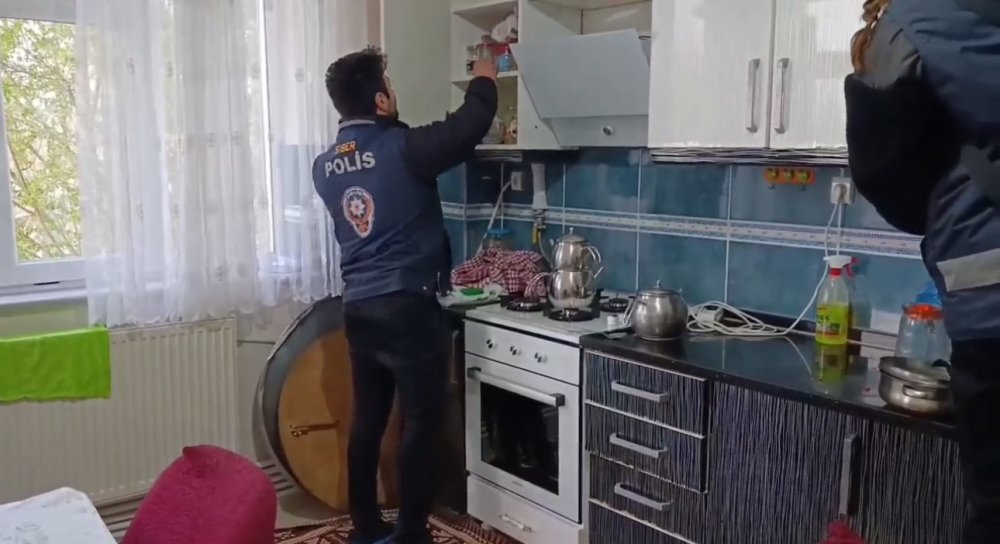 Ağrı merkezli yasa dışı bahis operasyonu; 5 ilde 20 gözaltı