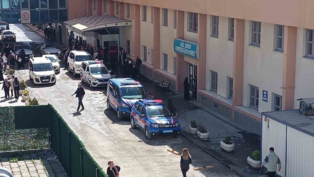 Batman’da 2 motosiklet çarpıştı: 3 ağır yaralı