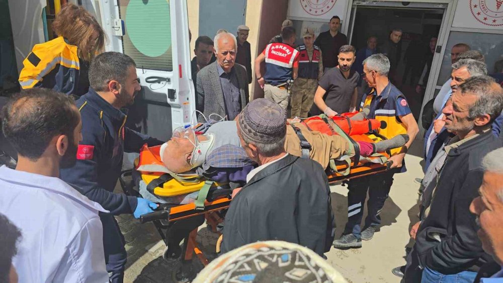 Pancar toplarken ayağını kıran yaşlı adam helikopterle kurtarıldı