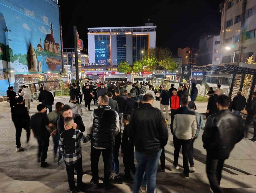 Vanspor taraftarının galibiyet coşkusu