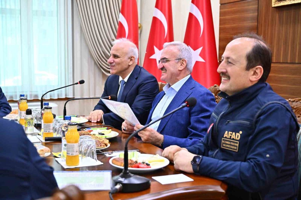 Diyarbakır’da deprem sonrası iyileştirme çalışmaları değerlendirildi