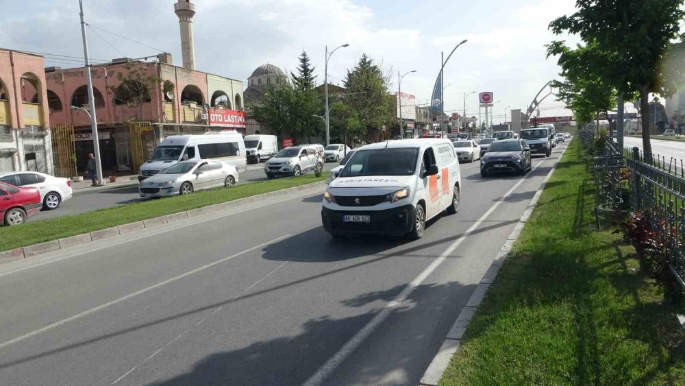 Malatya’da zincirleme kaza: 3 kilometrelik kuyruk oluştu