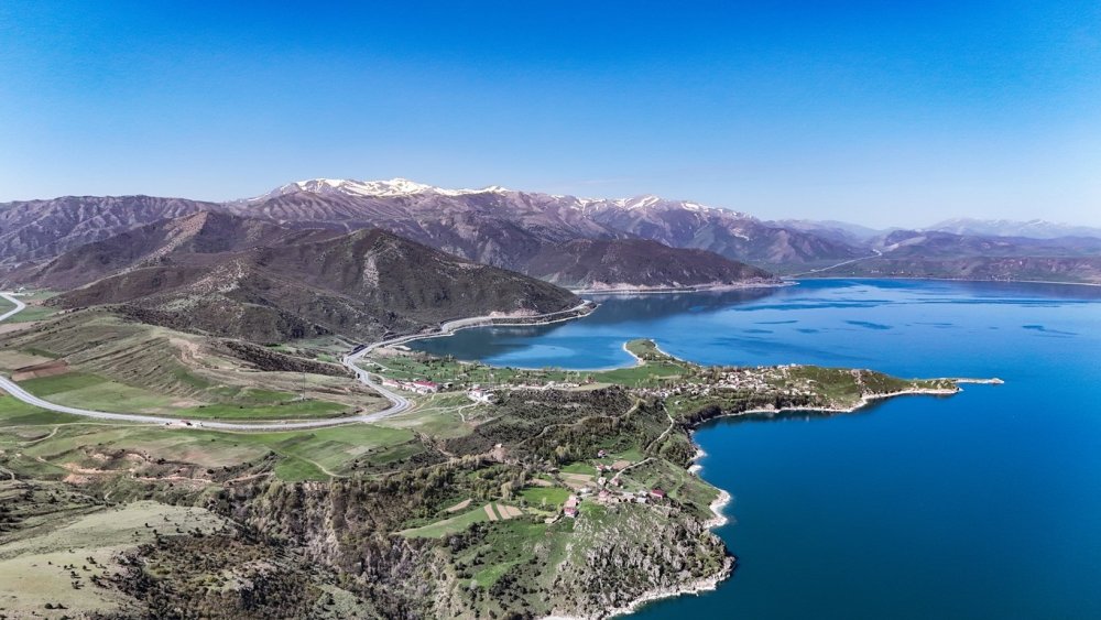 Tatvan’ın doğası hayran bırakıyor