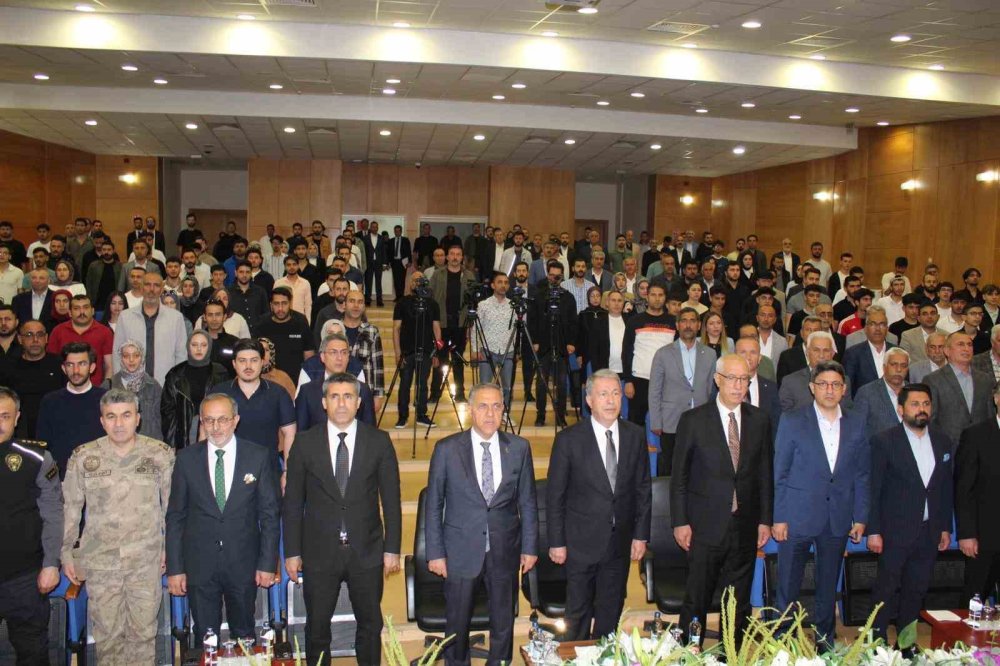 TBMM Milli Savunma Komisyonu Başkanı Akar: Birliğimizi ve beraberliğimizi güçlendireceğiz