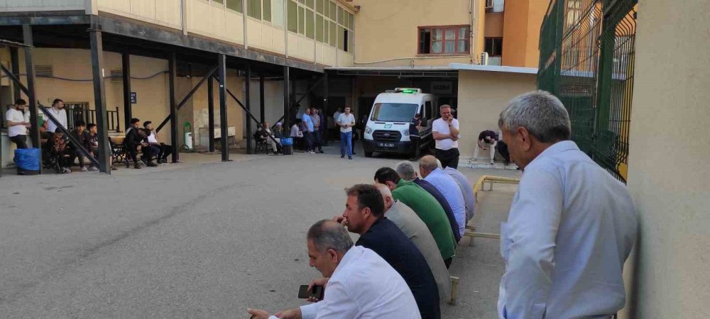 Trafoyu onarmak isterken akıma kapılan kişi yaşamını yitirdi