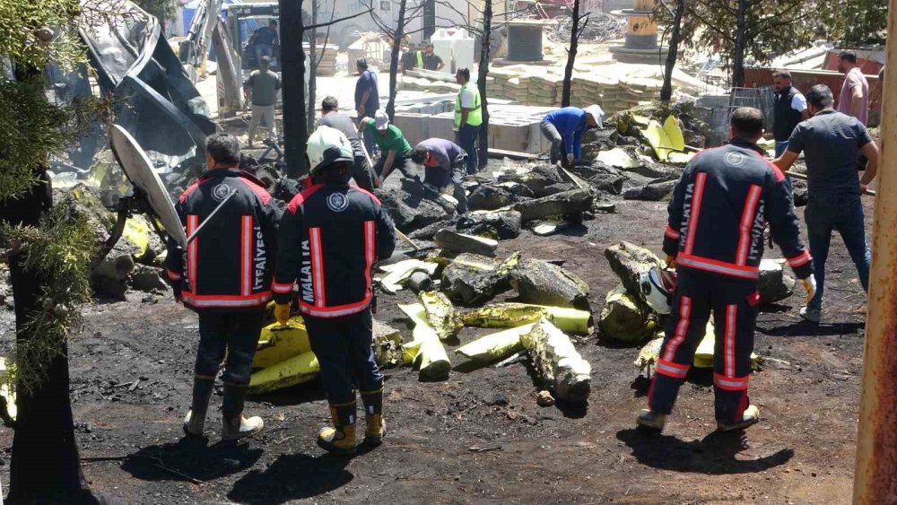 Malatya’da şantiyede korkutan yangın