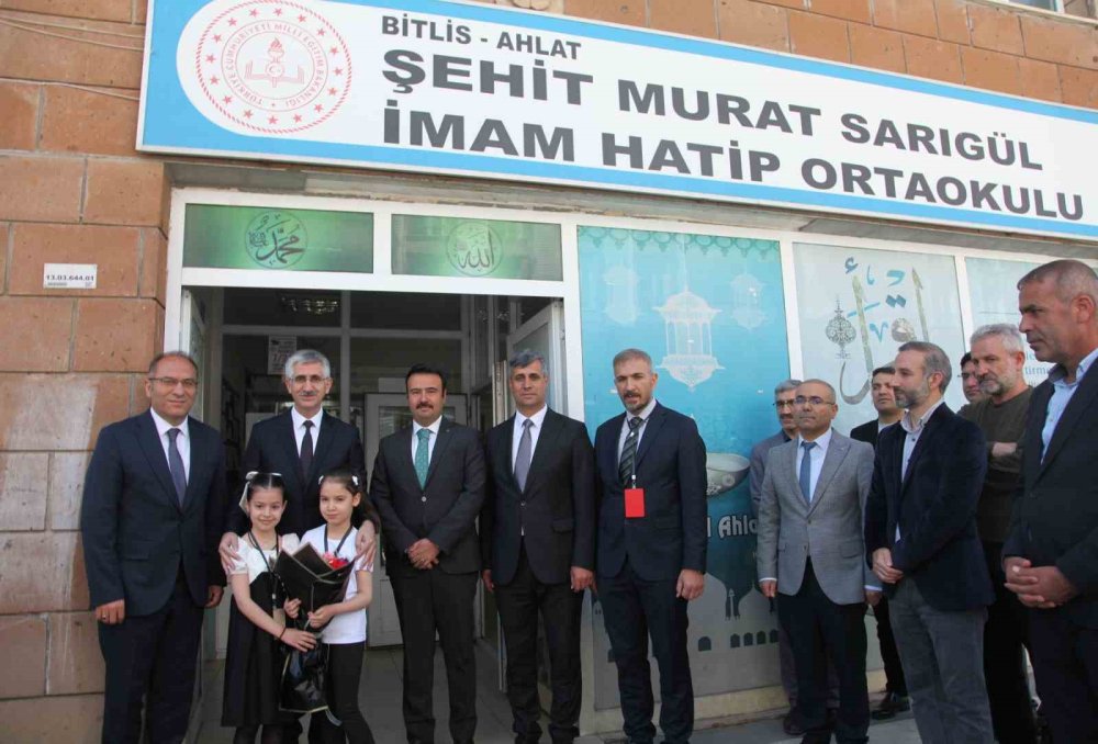 Bakan Yardımcısı Nazif Yılmaz: Ahlat Cumhurbaşkanlığı Külliyesi bilim yuvası oldu