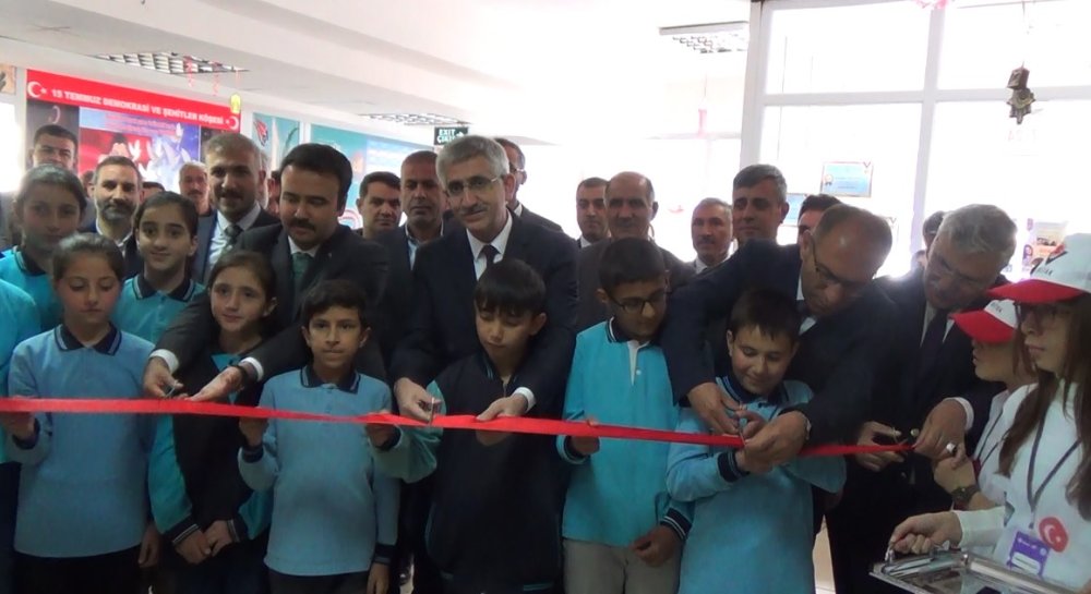Bakan Yardımcısı Nazif Yılmaz: Ahlat Cumhurbaşkanlığı Külliyesi bilim yuvası oldu