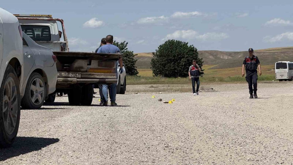 Kamyonette yanmış halde bulunan baba ve oğul olayında gözaltı sayısı 7’ye çıktı