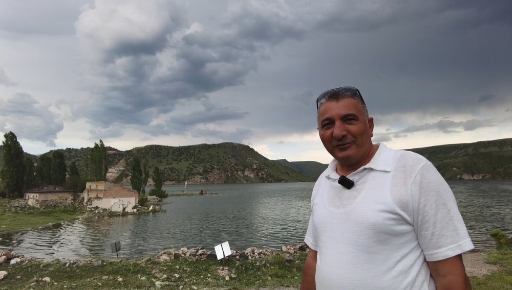 Baraj kapakları kapatıldı, köy sular altında kaldı