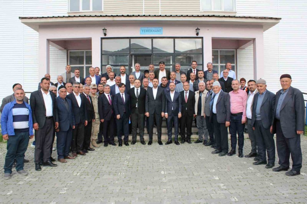 Tatvan’da muhtarlar toplantısı yapıldı