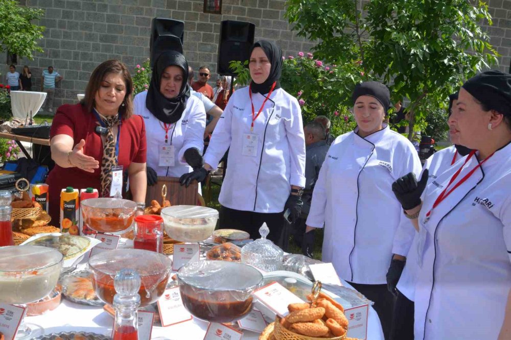 Hakkari’de 2. Yöresel Lezzetler Festivali gerçekleştirildi