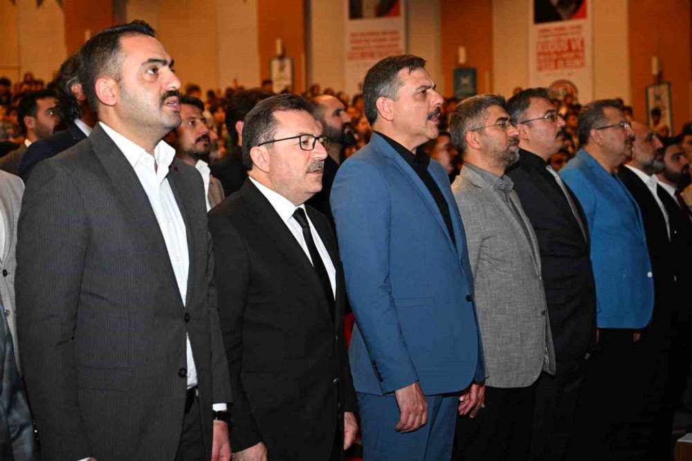 Türkiye Gençlik Vakfı’nın genel kuruluna ilgi